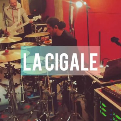 @lacigaleofficiel plus que 100 places avant d’être SOLD OUT !!!

Dépêche-toi pour ne pas louper ce show !

Ça va être dingue ! merci !!!

#paris #lacigale #lasttickets #rock #livemusic