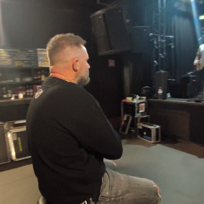 3 jours de résidence avec @bandscampacademie  pour peaufiner le set et pour tout défoncer à @lacigaleofficiel.
Merci @leferrailleur ❤️ pour la mise à dispo du lieu !
On reprend la route mercredi !

🎥 @julienbellamy 

#tourlife #newtour #resettour tournée cachemiremusic rockfrancais livemusic concert rockinde groupederock rocknroll musiquefrançaise scenefrancaise